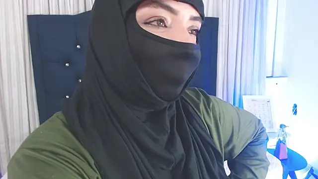 Snapshot of Uzra_hayed chatting on 18, 1, 2025 Uzra hayed online show from 18, 1, 2025
