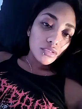 Snapshot of VictoireFeller chatting on 20, 12, 2025 VictoireFeller online show from 20, 12, 2025