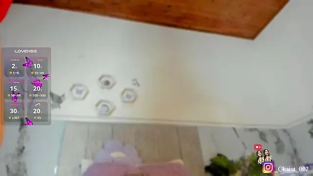 Snapshot of christal_cutee chatting on 28, 5, 2026 christal cutee online show from 28, 5, 2026