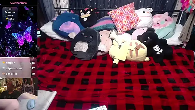 Snapshot of yoursexything79 chatting on 31, 10, 2025 yoursexything79 online show from 31, 10, 2025