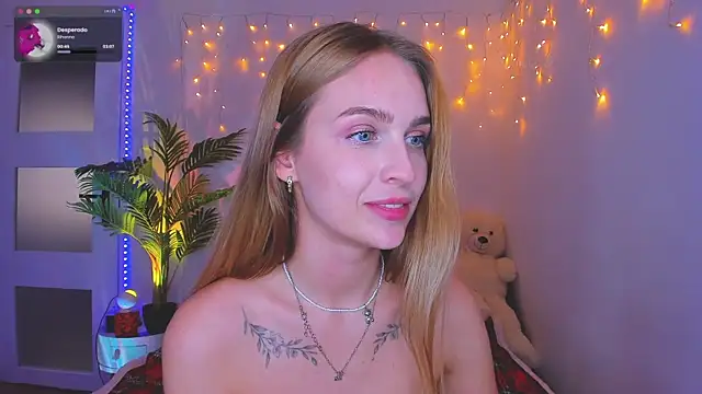 Snapshot of Kamila_icee chatting on 1, 2, 2025 Kamila icee online show from 1, 2, 2025