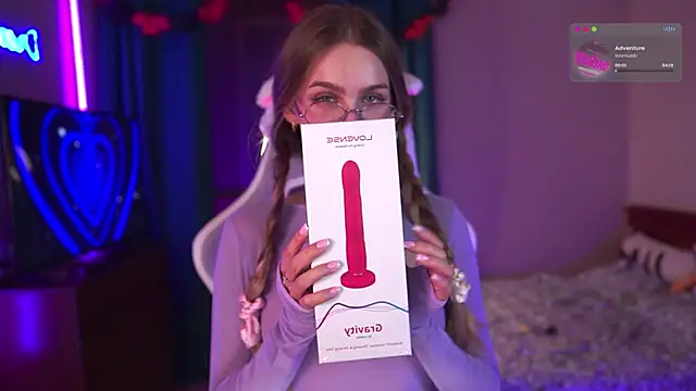 Snapshot of Kamila_icee chatting on 13, 11, 2025 Kamila icee online show from 13, 11, 2025