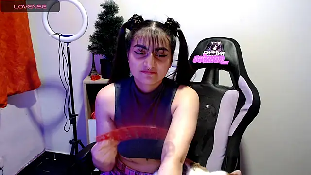 Snapshot of setzuna_ chatting on 8, 12, 2024 setzuna online show from 8, 12, 2024