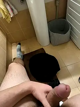 Snapshot of onbifeet chatting on 8, 2, 2025 onbifeet online show from 8, 2, 2025