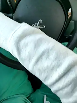 Snapshot of onbifeet chatting on 7, 3, 2025 onbifeet online show from 7, 3, 2025