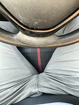 Snapshot of onbifeet chatting on 2, 12, 2025 onbifeet online show from 2, 12, 2025