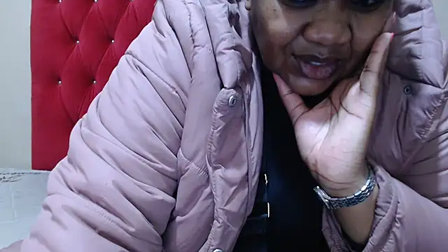 Snapshot of MIGHTYASSS chatting on 7, 5, 2026 MIGHTYASSS online show from 7, 5, 2026