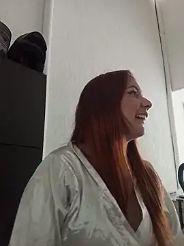 Giselle Noah online show from 10, 10, 2025