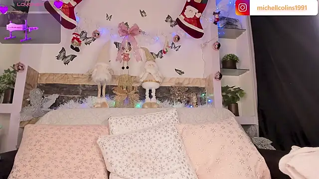 Snapshot of miicheell_colins31 chatting on 3, 12, 2024 miicheell colins31 online show from 3, 12, 2024