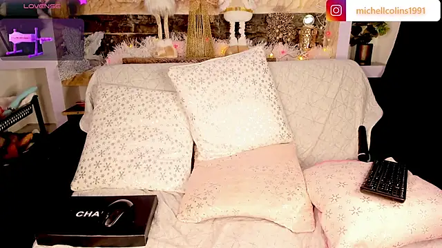 Snapshot of miicheell_colins31 chatting on 9, 12, 2024 miicheell colins31 online show from 9, 12, 2024