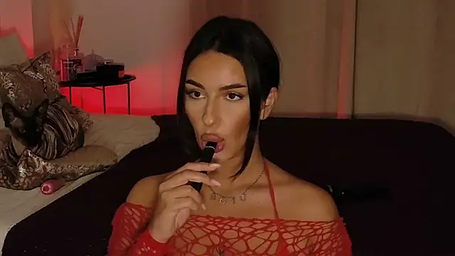 LuanaDess online show from 3, 4, 2026