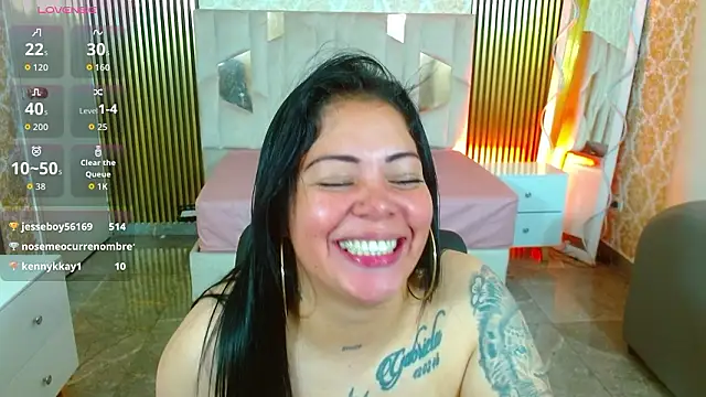 martinna tay online show from 3, 2, 2026