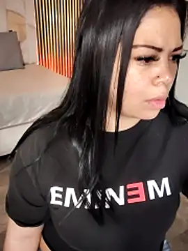 martinna tay online show from 9, 4, 2026