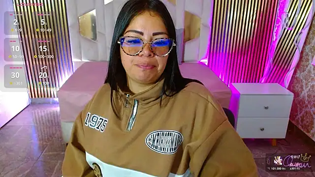 martinna tay online show from 17, 5, 2026