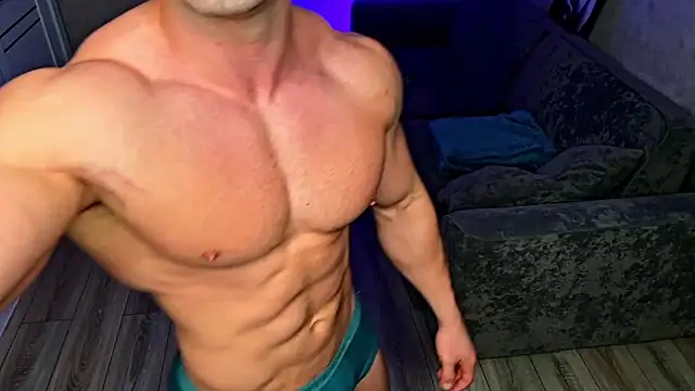 Hasan Muscle  online show from 19, 2, 2025