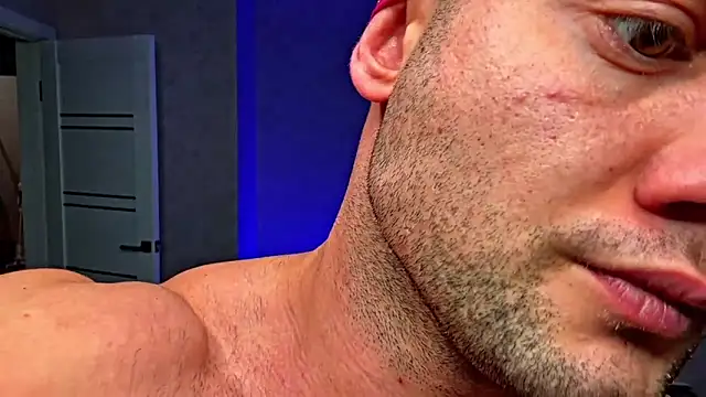 Hasan Muscle  online show from 21, 2, 2025