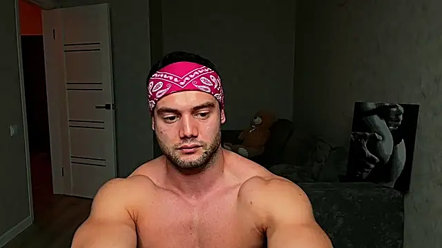 Hasan Muscle  online show from 27, 2, 2025