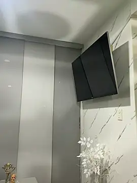 LARIANA RIVERA23 online show from 12, 2, 2026