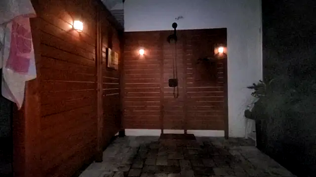 Snapshot of theclubist111 chatting on 20, 9, 2025 theclubist111 online show from 20, 9, 2025