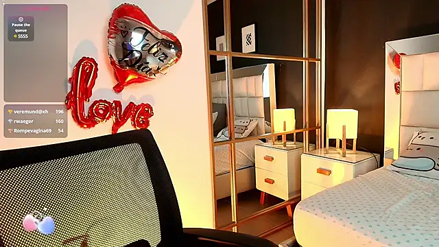 Snapshot of lisa_casper chatting on 17, 2, 2025 lisa casper online show from 17, 2, 2025