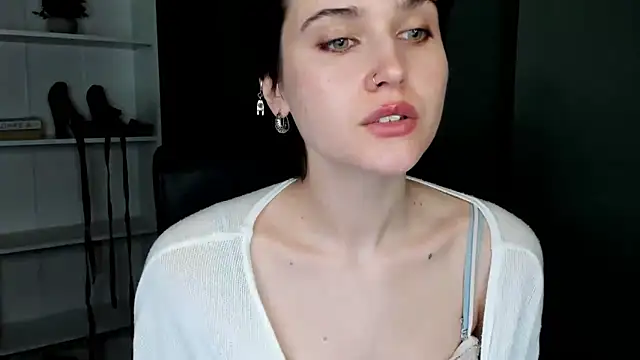 sarah perfect online show from 9, 4, 2026