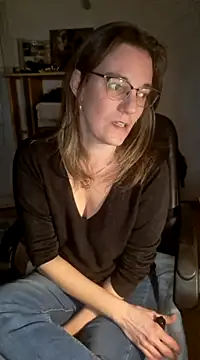 SpiceLea online show from 6, 1, 2025