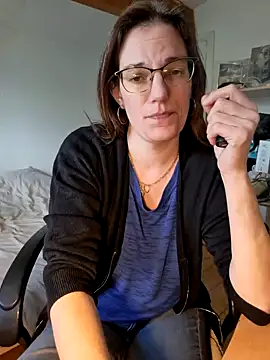 SpiceLea online show from 28, 2, 2025