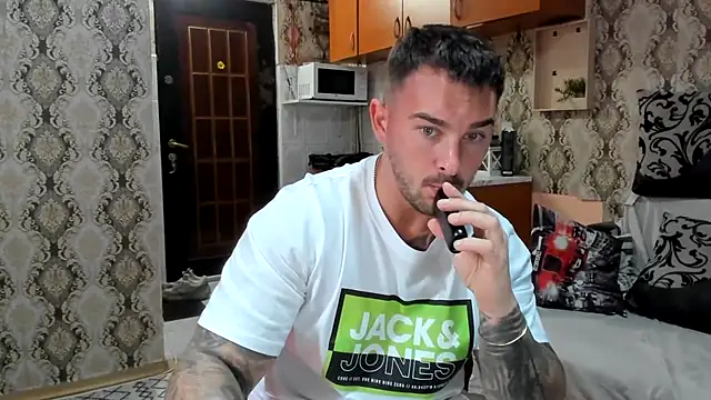 Jonmusclemaster online show from 17, 10, 2025