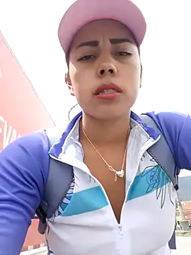  andrea30 online show from 6, 3, 2025