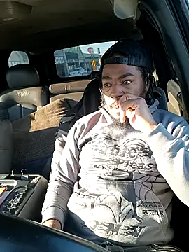 Snapshot of MRHANDSOME3800 chatting on 3, 3, 2025 MRHANDSOME3800 online show from 3, 3, 2025