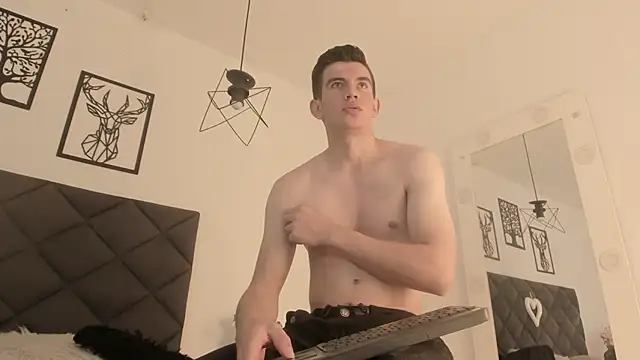 Snapshot of MikaelSlow chatting on 23, 2, 2025 MikaelSlow online show from 23, 2, 2025