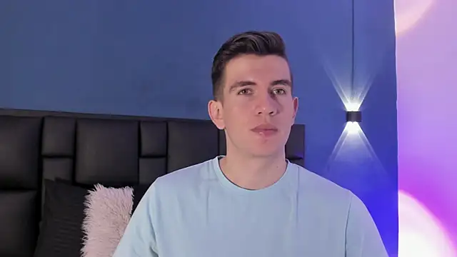 Snapshot of MikaelSlow chatting on 24, 9, 2025 MikaelSlow online show from 24, 9, 2025