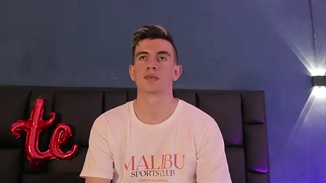 MikaelSlow online show from 13, 2, 2026