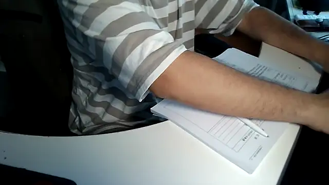 Snapshot of big-pig chatting on 23, 6, 2026 big-pig online show from 23, 6, 2026