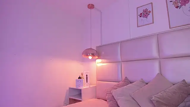 Aily Yozuko online show from 20, 3, 2025