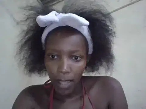 Snapshot of petitev chatting on 19, 12, 2024 petitev online show from 19, 12, 2024