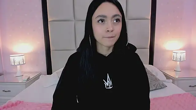 HannaClarrk  online show from 22, 1, 2025