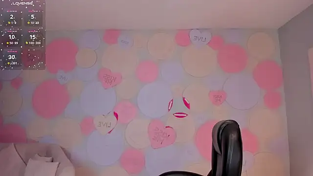 CarolineGraceX online show from 7, 12, 2024