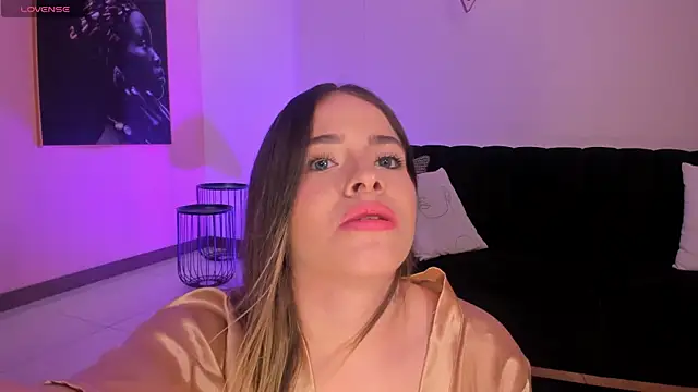 DonnaStonne online show from 11, 3, 2025