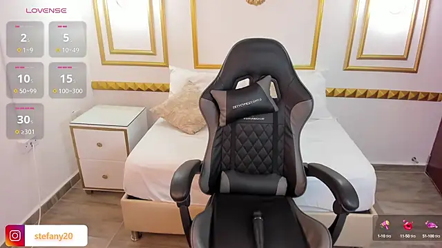 amor smith  online show from 21, 3, 2025