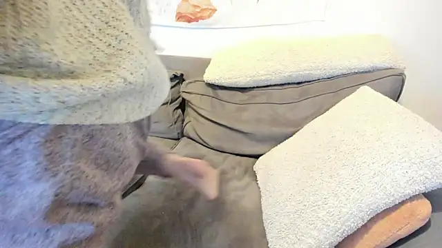 luxgray online show from 2, 3, 2025