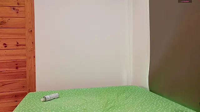 Snapshot of JayXCee_Official chatting on 21, 12, 2024 JayXCee Official online show from 21, 12, 2024