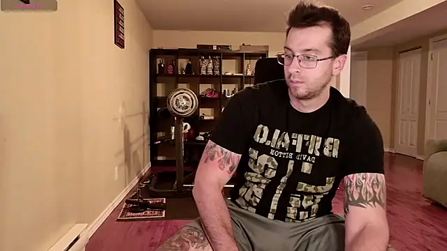 Snapshot of JayXCee_Official chatting on 28, 9, 2025 JayXCee Official online show from 28, 9, 2025