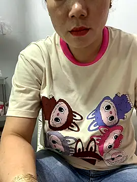 Snapshot of Baby-bigtits chatting on 5, 11, 2025 Baby-bigtits online show from 5, 11, 2025