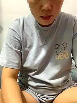 Snapshot of Baby-bigtits chatting on 19, 11, 2025 Baby-bigtits online show from 19, 11, 2025