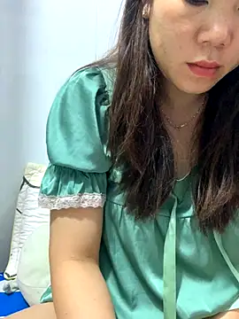 Snapshot of Baby-bigtits chatting on 27, 11, 2025 Baby-bigtits online show from 27, 11, 2025