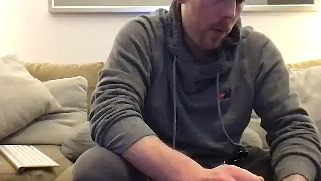 Snapshot of Rock_Pierce chatting on 8, 2, 2025 Rock Pierce online show from 8, 2, 2025