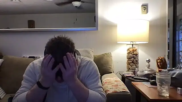 Snapshot of Rock_Pierce chatting on 1, 11, 2025 Rock Pierce online show from 1, 11, 2025