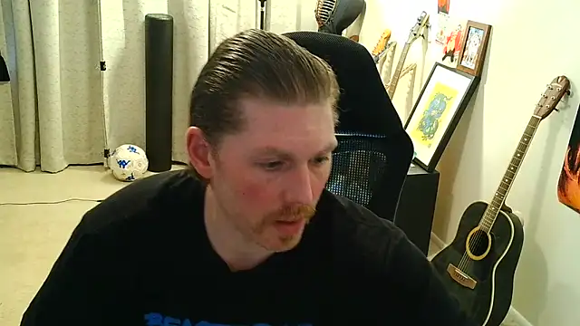 Snapshot of Rock_Pierce chatting on 19, 6, 2026 Rock Pierce online show from 19, 6, 2026