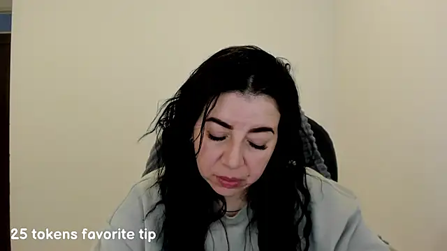 Snapshot of Im_coco chatting on 23, 2, 2025 Im coco online show from 23, 2, 2025